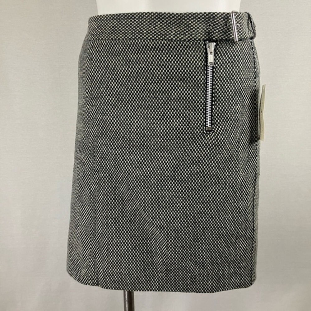 Tommy Hilfiger Black and White Mini Skirt